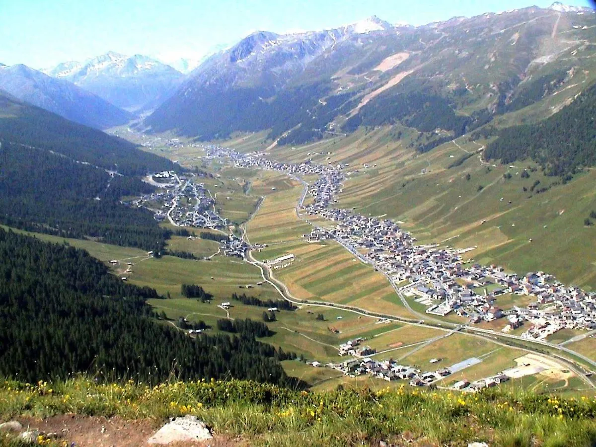 Baita Campacc Salient Apartment Livigno