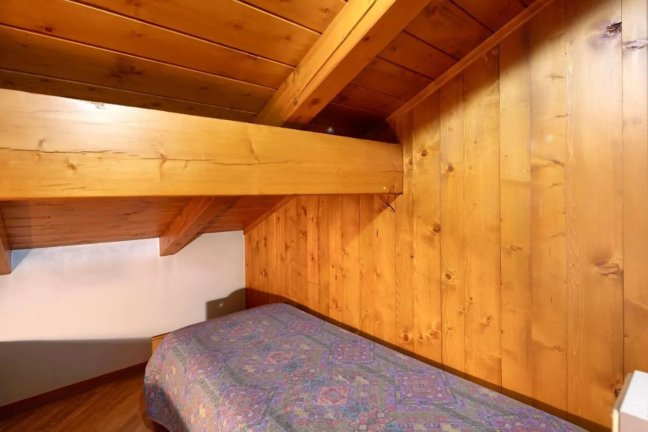 Baita Campacc Salient Apartment Livigno Italy