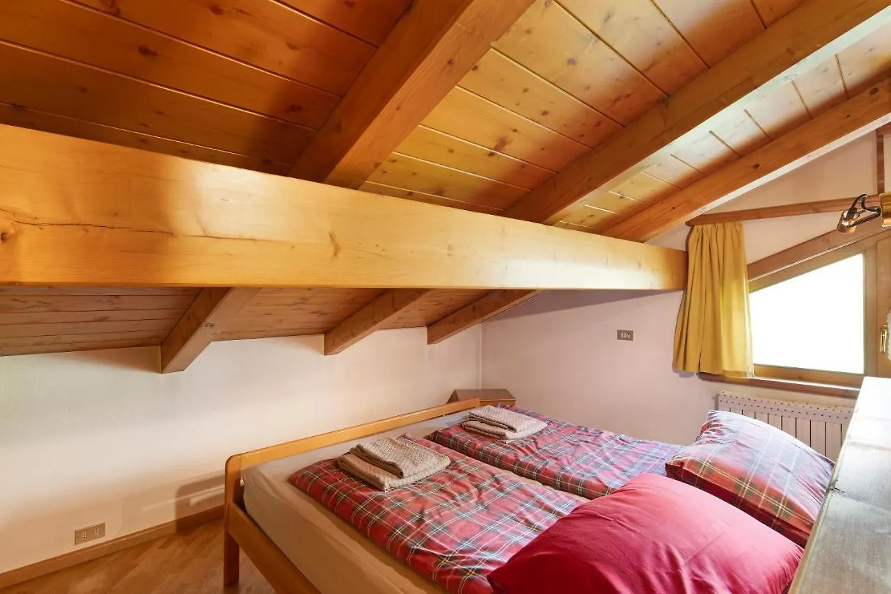 Baita Campacc Salient Apartment Livigno