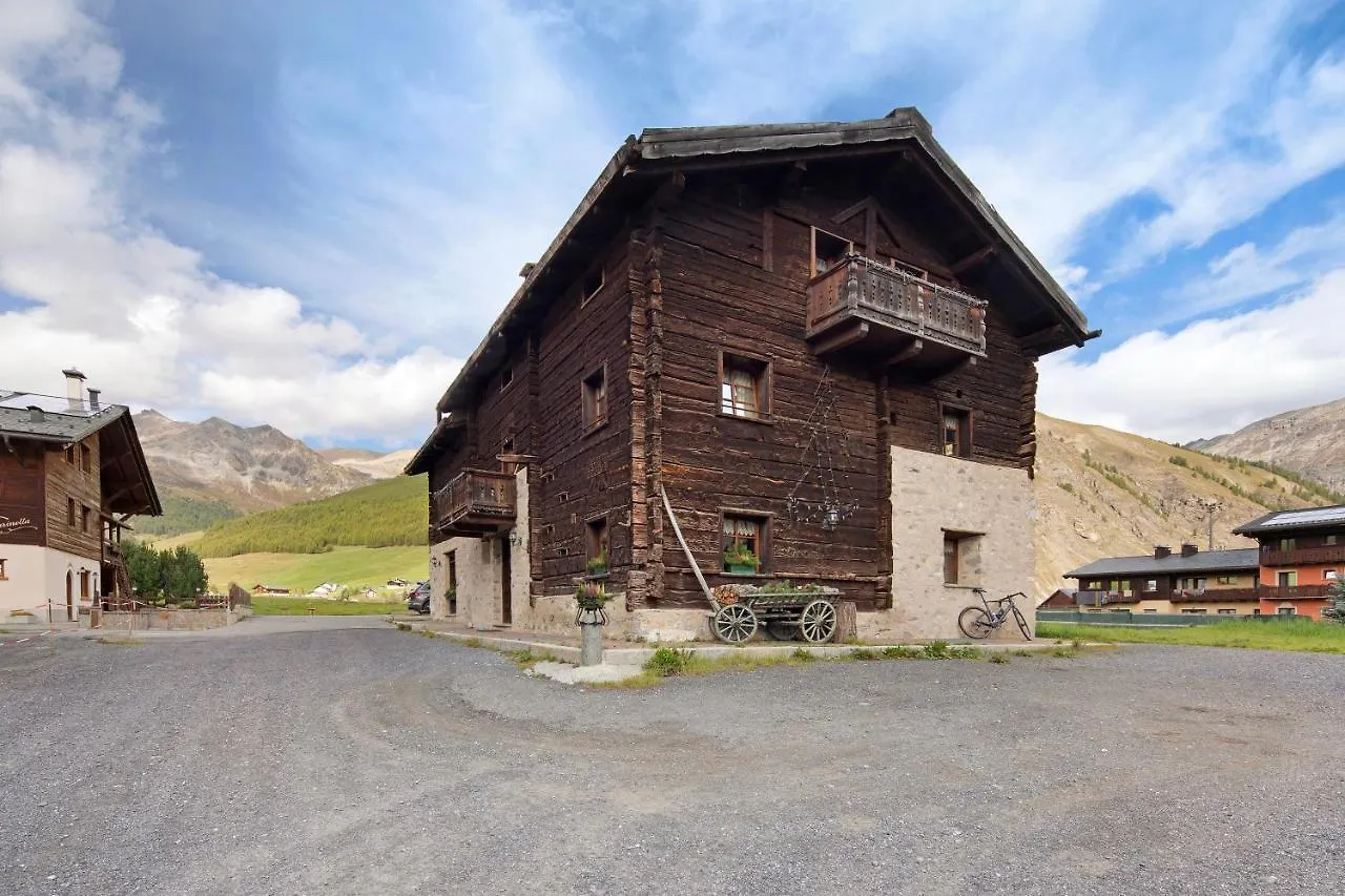 Baita Campacc Salient Apartment Livigno