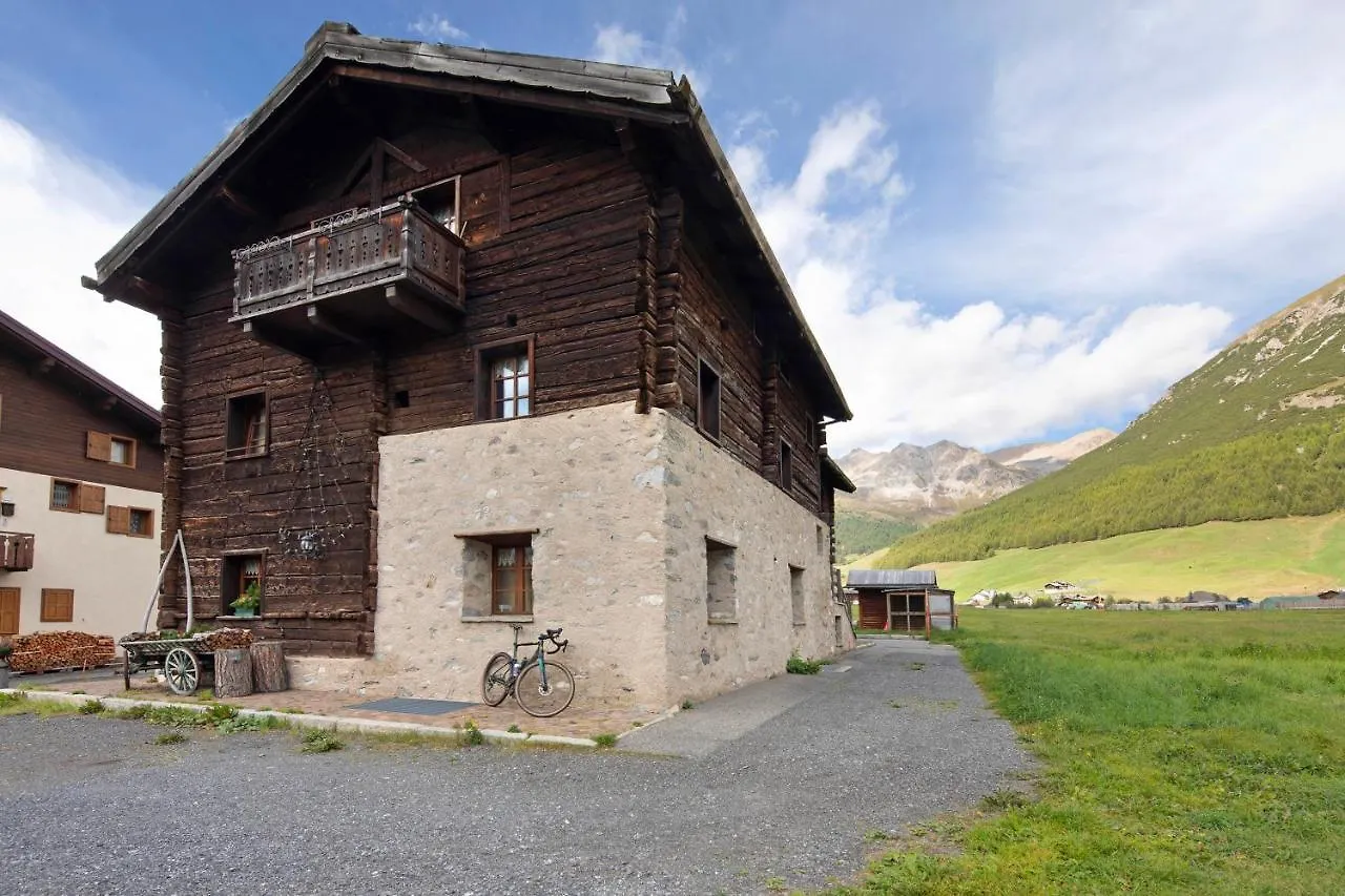 Baita Campacc Salient Apartment Livigno