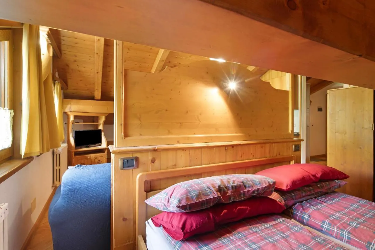 Baita Campacc Salient Apartment Livigno